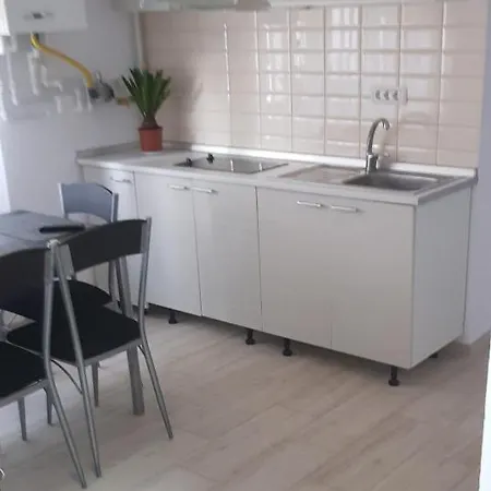 Apartament Flora Năvodari